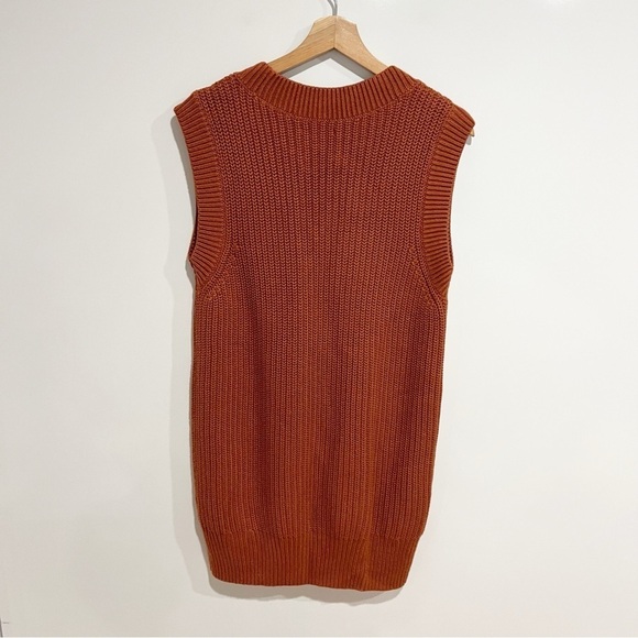 Abercrombie & Fitch Sweater Vest Mini Dress in burnt orange - Picture 4 of 8